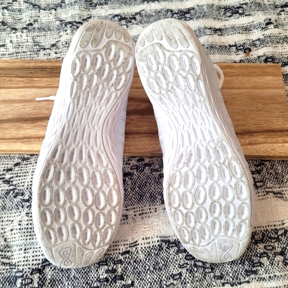 Infinity Cheer Shoes Rival 2, size 9. - Picture 9 of 11